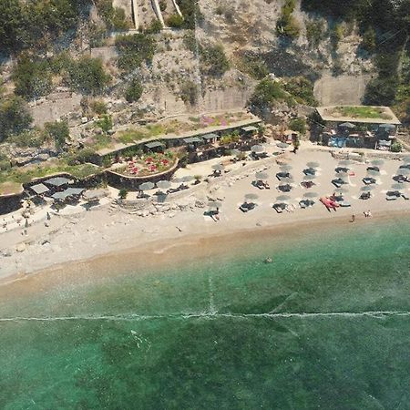 مبيت وإفطار ليريسي Eco Del Mare المظهر الخارجي الصورة